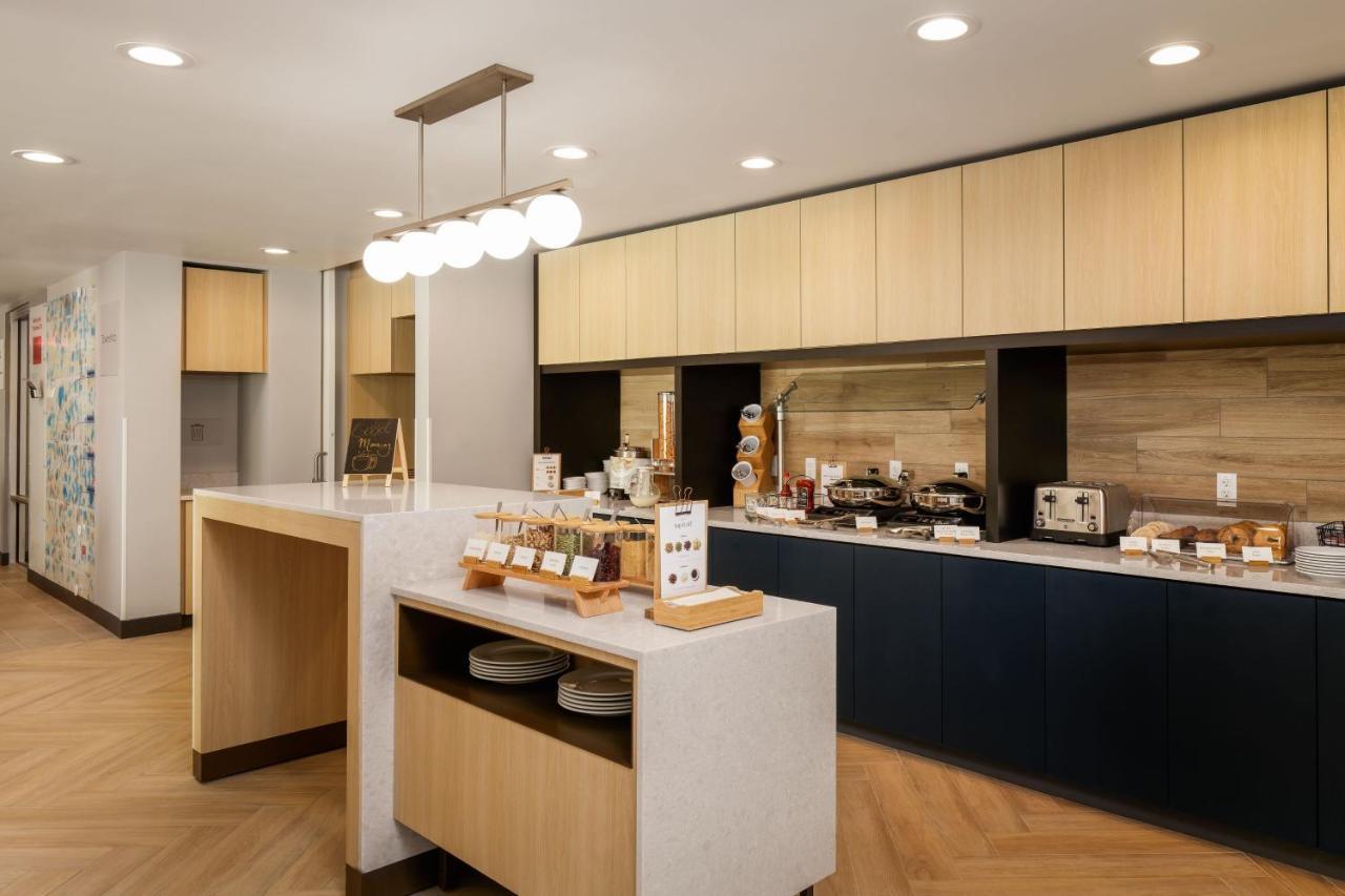 Towneplace Suites By Marriott Denver North Thornton Exterior photo